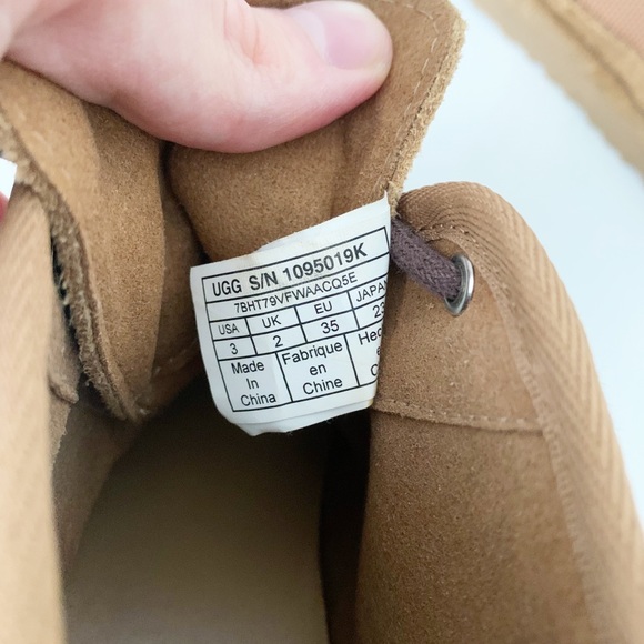 Ugg Kids Neumel II Lace Up Boot Brown Size 3 - Picture 15 of 15